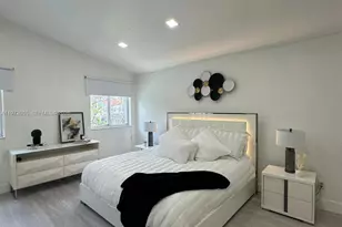 1607 SW 157th Ave, Pembroke Pines, FL 33027 - Photo 10