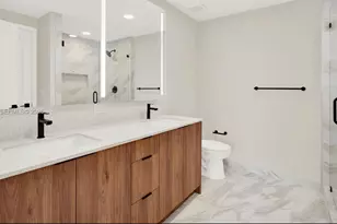 1556 NW 110th Ave, Miami, FL 33024 - Photo 8