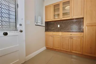 2910 Point East Dr #M204, Aventura, FL 33160 - Photo 12