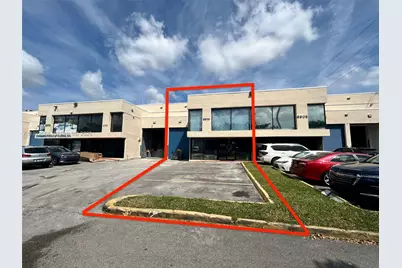 6910 NW 50th St #4-1, Miami, FL 33195 - Photo 2