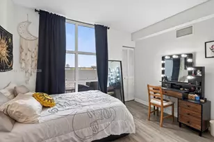 900 SW 8th St, Miami, FL 33130 - Photo 24