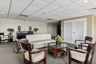 900 SW 8th St, Miami, FL 33130 - Photo 42