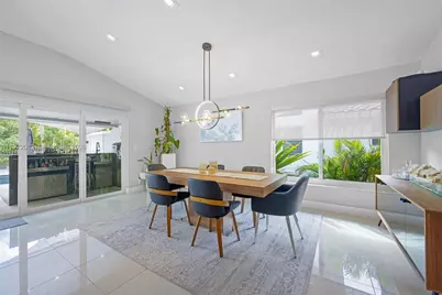 1242 Terrystone Ct, Weston, FL 33326 - Photo 10