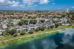 10000 NW 9th St Cir, Miami, FL 33172 - Photo 26