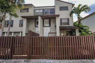 10000 NW 9th St Cir, Miami, FL 33172 - Photo 24