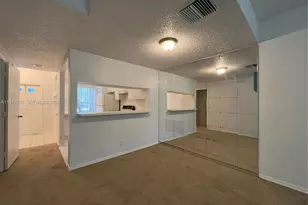 8064 Sanibel Dr, Tamarac, FL 33321 - Photo 6