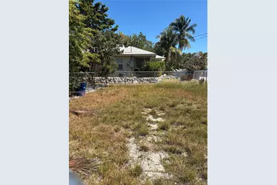 319 Tuskegee Street, Marathon, FL 33050 - Photo 2
