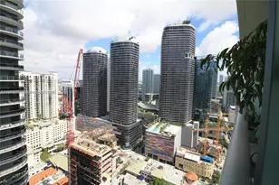 1010 Brickell Ave, Miami, FL 33131 - Photo 10