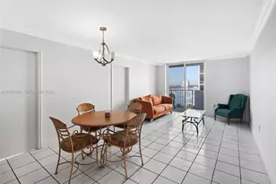 7933 West Dr, North Bay Village, FL 33141 - Photo 6