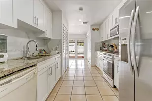 10125 SW 139th Pl, Miami, FL 33186 - Photo 6