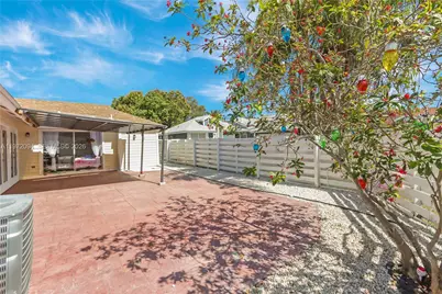 10125 SW 139th Pl, Miami, FL 33186 - Photo 16