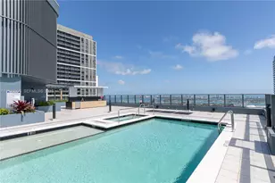 121 NE 5th St, Miami, FL 33132 - Photo 44