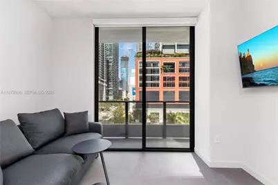 121 Northeast 5th Street #510, Miami, FL 33132 - Photo 10