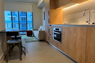 11 6th, Miami, FL 33132 - Photo 10