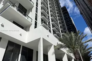 11 6th, Miami, FL 33132 - Photo 1