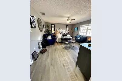 530 SW 136th Pl, Miami, FL 33184 - Photo 8