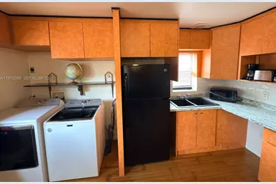 11460 NW 37th St, Sunrise, FL 33323 - Photo 26