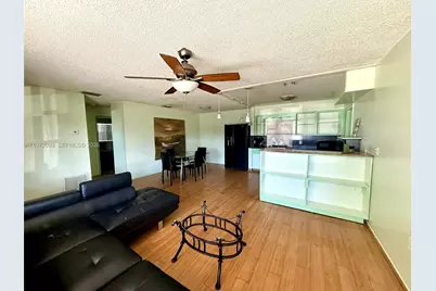 11460 NW 37th St, Sunrise, FL 33323 - Photo 8