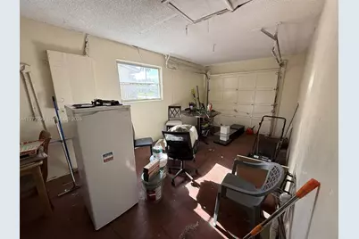 11460 NW 37th St, Sunrise, FL 33323 - Photo 16