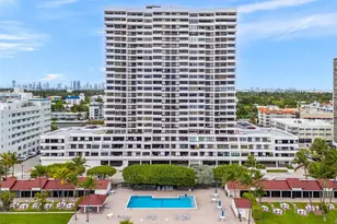 2555 Collins Ave, Miami Beach, FL 33140 - Photo 44