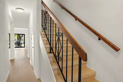 9002 SW 62nd Ter #7-D, Miami, FL 33173 - Photo 8