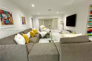 9230 SW 68th St, Miami, FL 33173 - Photo 4