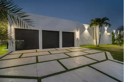 11395 SW 88th Ave, Miami, FL 33176 - Photo 6