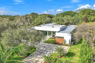 11395 SW 88th Ave, Miami, FL 33176 - Photo 2