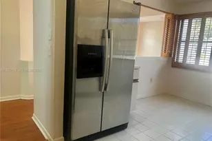 9831 NW 1st Ct, Plantation, FL 33324 - Photo 14