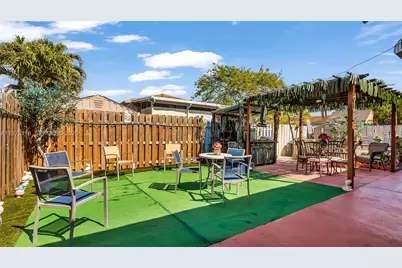 3049 NW 51st St, Miami, FL 33142 - Photo 22