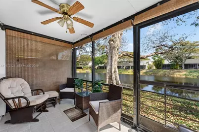 1874 Discovery Way, Deerfield Beach, FL 33442 - Photo 10