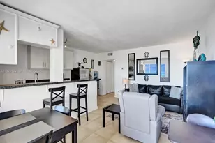 1815 N Surf Rd, Hollywood, FL 33019 - Photo 4