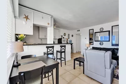 1815 N Surf Rd #202, Hollywood, FL 33019 - Photo 8