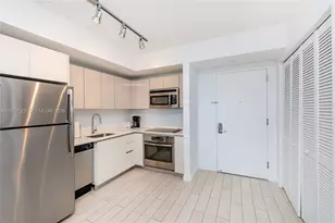 2602 E Hallandale Beach Blvd, Hallandale Beach, FL 33009 - Photo 16