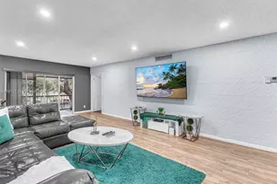 6201 N Falls Cir Dr, Lauderhill, FL 33319 - Photo 4