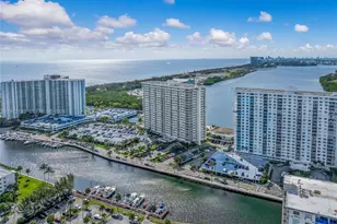 300 Bayview Dr, Sunny Isles Beach, FL 33160 - Photo 44