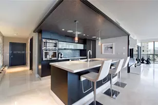 5875 Collins Ave, Miami Beach, FL 33140 - Photo 4