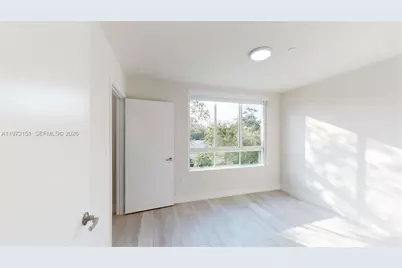 2555 NE 193rd St #2224, Miami, FL 33180 - Photo 14