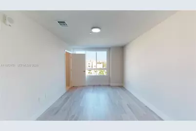 2555 NE 193rd St #2224, Miami, FL 33180 - Photo 12