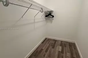 1560 NE 151st St, Miami, FL 33162 - Photo 10