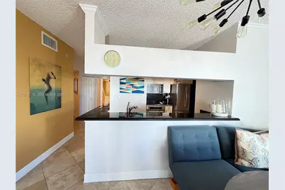 17145 N Bay Rd #4613, Sunny Isles Beach, FL 33160 - Photo 8