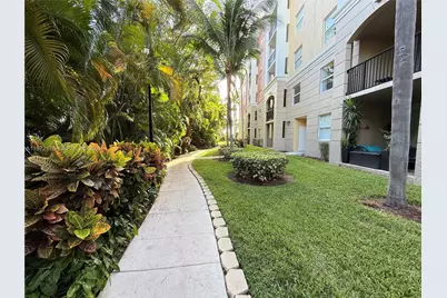 17145 N Bay Rd #4613, Sunny Isles Beach, FL 33160 - Photo 26
