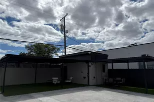 561 NW 29th St, Miami, FL 33127 - Photo 1