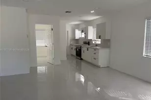 [Address not provided], Hallandale Beach, FL 33009 - Photo 4