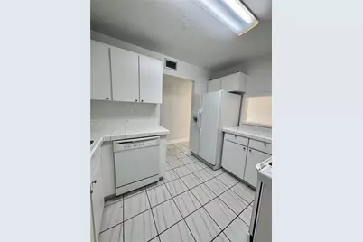 13700 SW 62nd St #113, Miami, FL 33183 - Photo 4