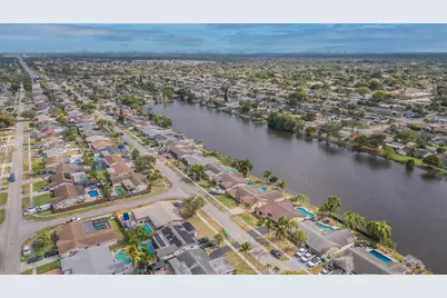 11901 NW 31st Pl, Sunrise, FL 33323 - Photo 28