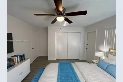 17 NE 2nd Ave #108, Dania Beach, FL 33004 - Photo 4