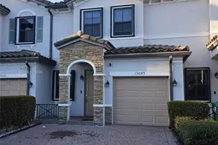 15049 SW 119th Ln, Miami, FL 33196 - Photo 2