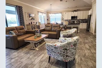 108 Oak Knolls Circle, Sebring, FL 33876 - Photo 8