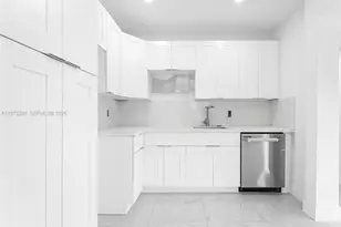 120 Seaman Ave, Opa-Locka, FL 33054 - Photo 8